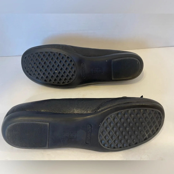 Aerosoles Black With Bow Slide-On Shoes Size 8 1/2 - Picture 9 of 10